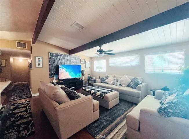7732 Lemp Avenue, North Hollywood, California 91605