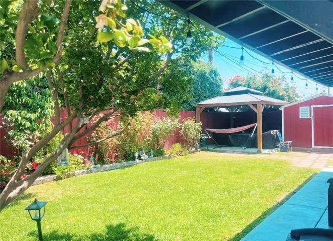 7732 Lemp Avenue, North Hollywood, California 91605