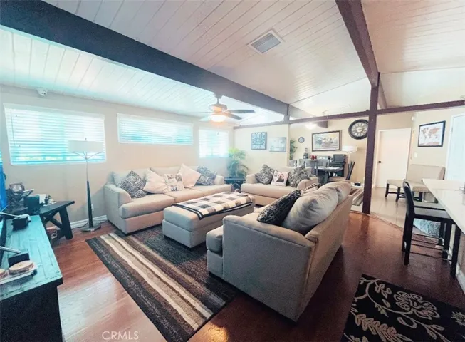 7732 Lemp Avenue, North Hollywood, California 91605