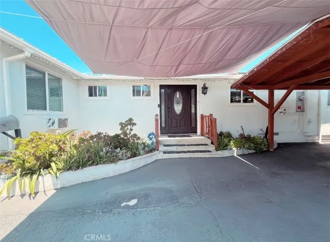 7732 Lemp Avenue, North Hollywood, California 91605