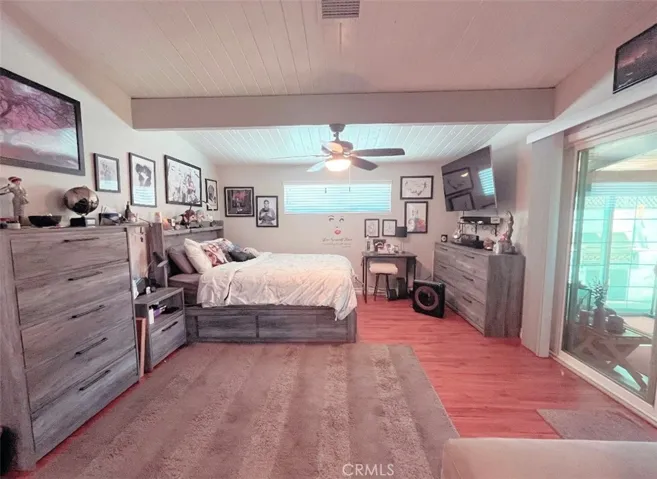 7732 Lemp Avenue, North Hollywood, California 91605