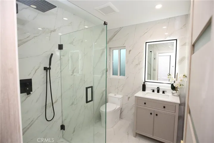 11027 Haskell Avenue, Granada Hills, California 91344