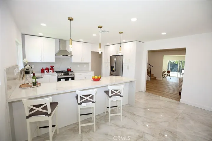 11027 Haskell Avenue, Granada Hills, California 91344