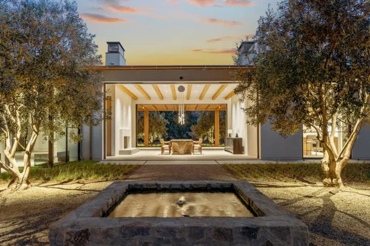 16 Touche, Carmel, California 93923