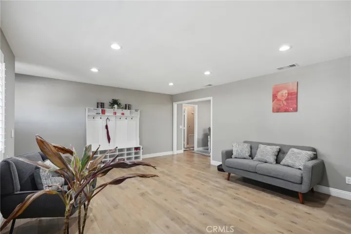 41559 Lomas Street, Hemet, California 92544