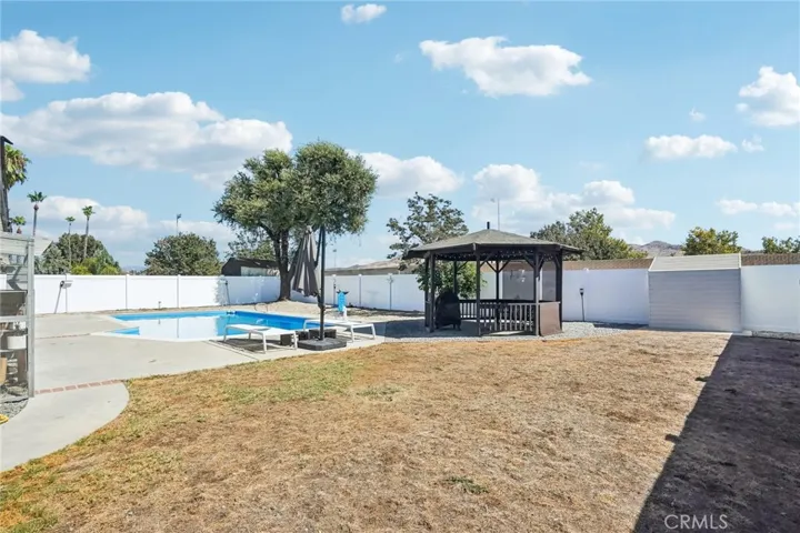 41559 Lomas Street, Hemet, California 92544