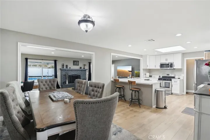 41559 Lomas Street, Hemet, California 92544