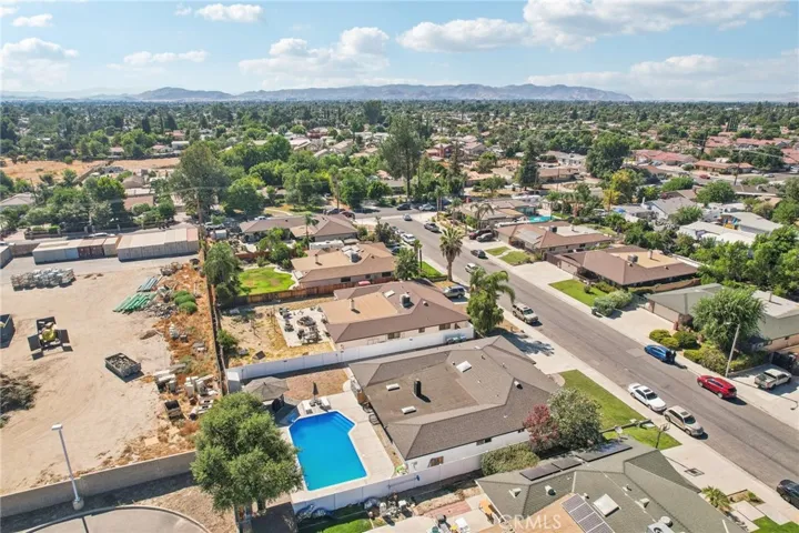 41559 Lomas Street, Hemet, California 92544