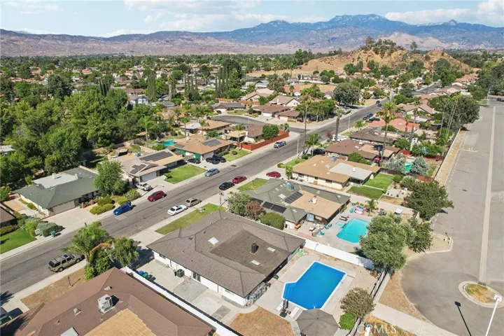 41559 Lomas Street, Hemet, California 92544