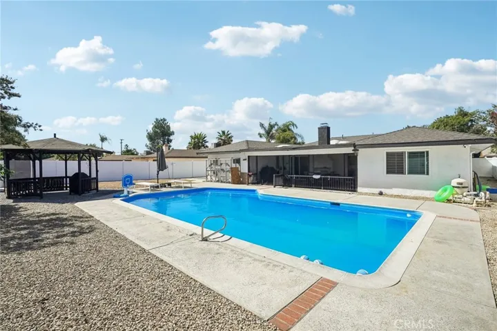 41559 Lomas Street, Hemet, California 92544