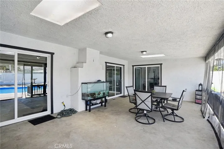 41559 Lomas Street, Hemet, California 92544