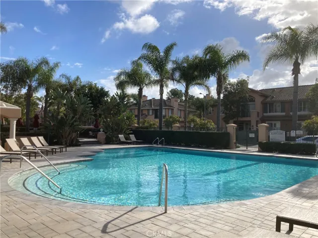 2900 Ladrillo Aisle, Irvine, California 92606