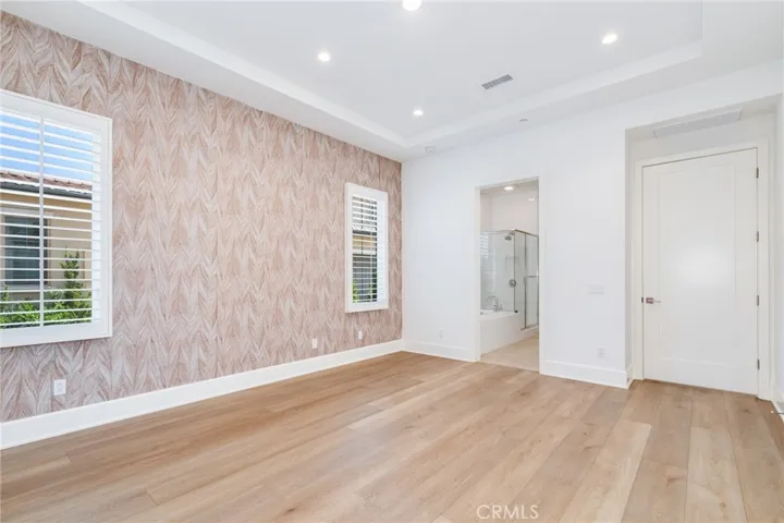 105 Vigna, Irvine, California 92602