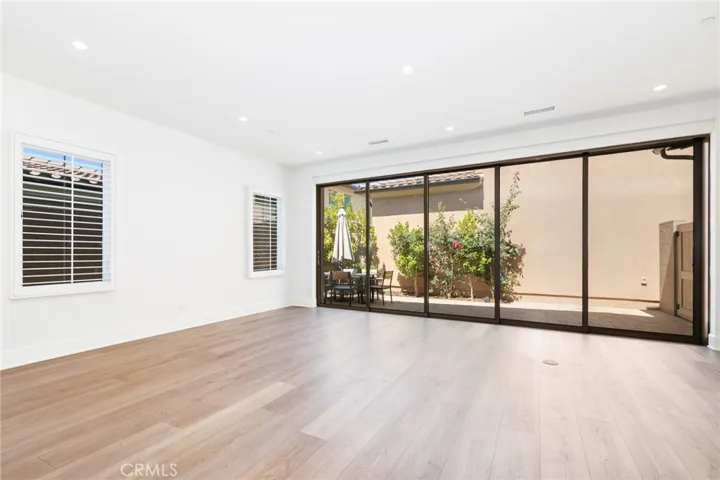 105 Vigna, Irvine, California 92602