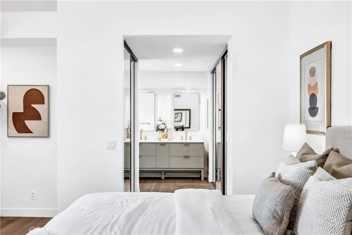 38 Pinewood 50, Irvine, California 92604