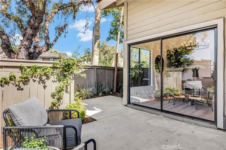 38 Pinewood 50, Irvine, California 92604