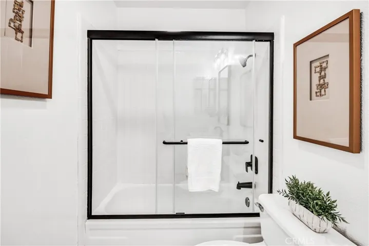 38 Pinewood 50, Irvine, California 92604