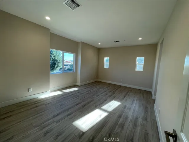 24751 Valley Street, Newhall, California 91321