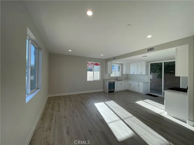 24751 Valley Street, Newhall, California 91321