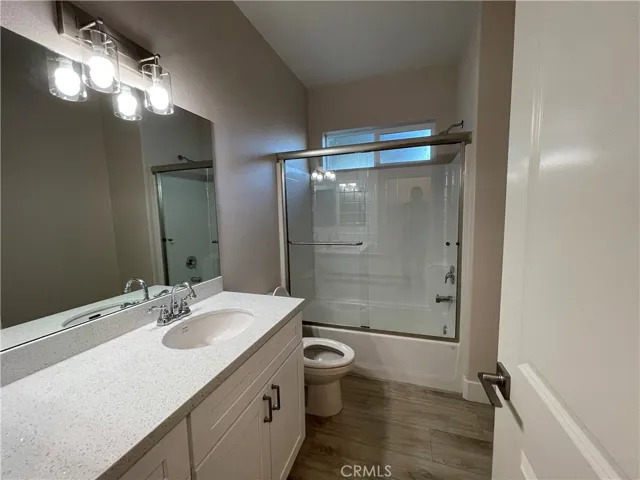 24751 Valley Street, Newhall, California 91321