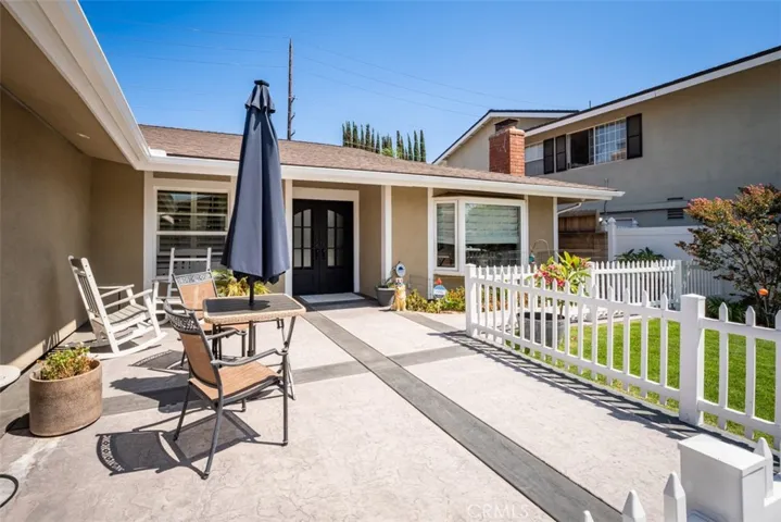 FRONT PATIO