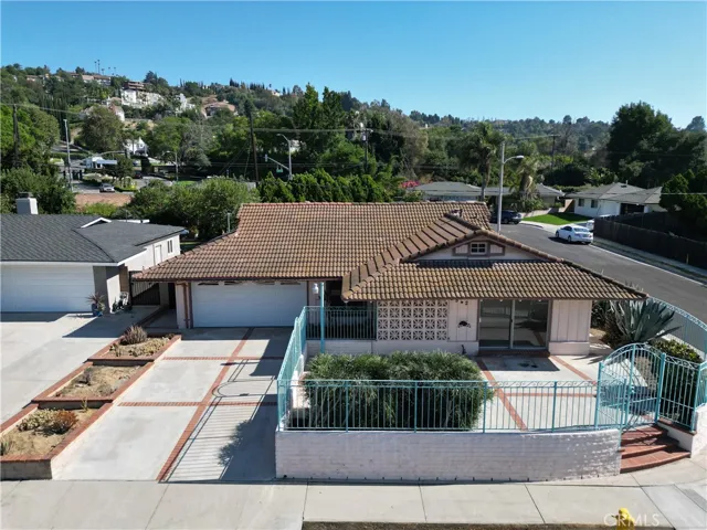 2542 Crooked Creek Drive, Diamond Bar, California 91765