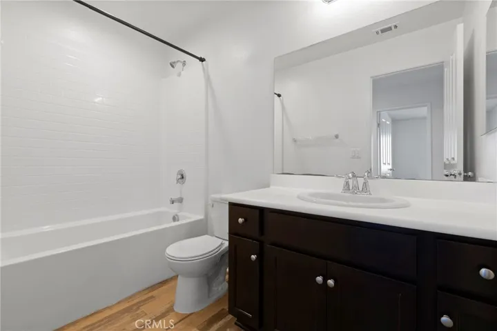 29430 Linden Place, Lake Elsinore, California 92530