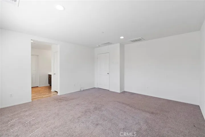 29430 Linden Place, Lake Elsinore, California 92530
