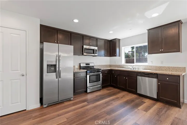 29430 Linden Place, Lake Elsinore, California 92530