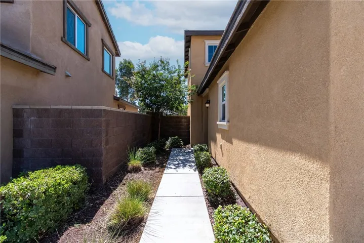 29430 Linden Place, Lake Elsinore, California 92530