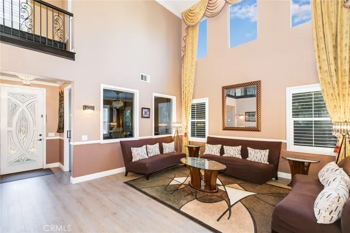 Luv tile flooring and plantation shutter. Elegant looks