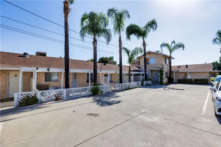 845 E 6th Street, Beaumont, California 92223