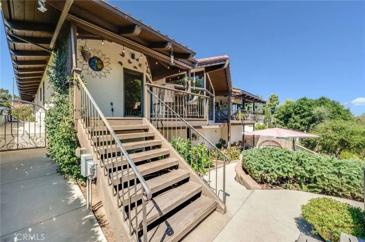 28229 Glenmeade Way, Escondido, California 92026