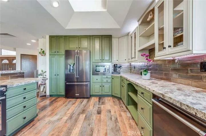 28229 Glenmeade Way, Escondido, California 92026