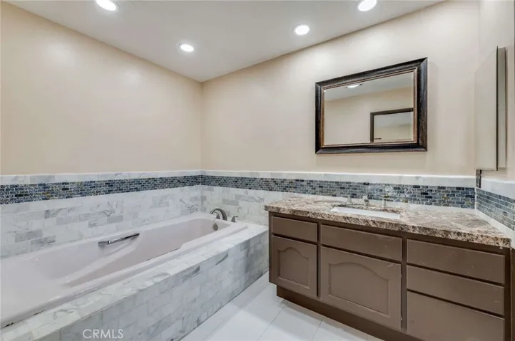 28229 Glenmeade Way, Escondido, California 92026