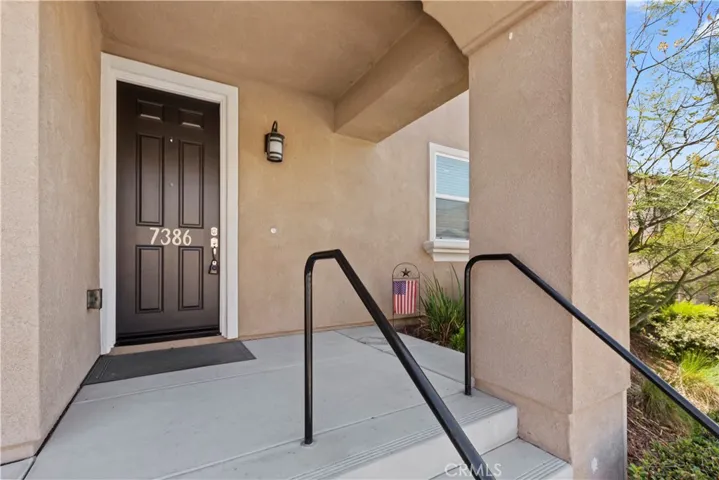 7386 Hawkeye Ridge Road, Jurupa Valley, California 92509