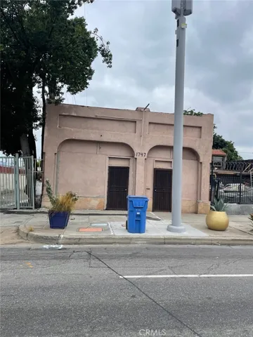 1745 W Florence Avenue, Los Angeles, California 90047