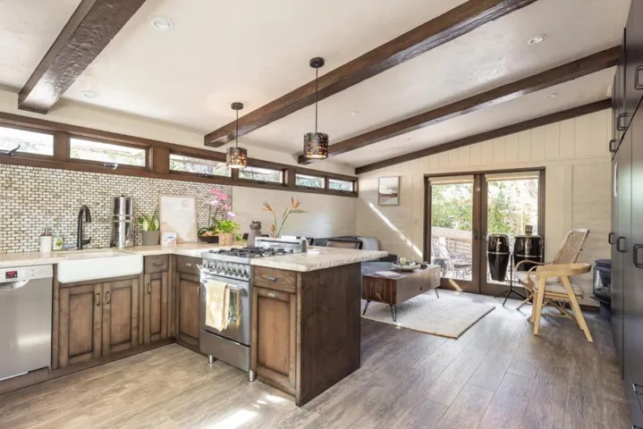21 La Rancheria, Carmel Valley, California 93924