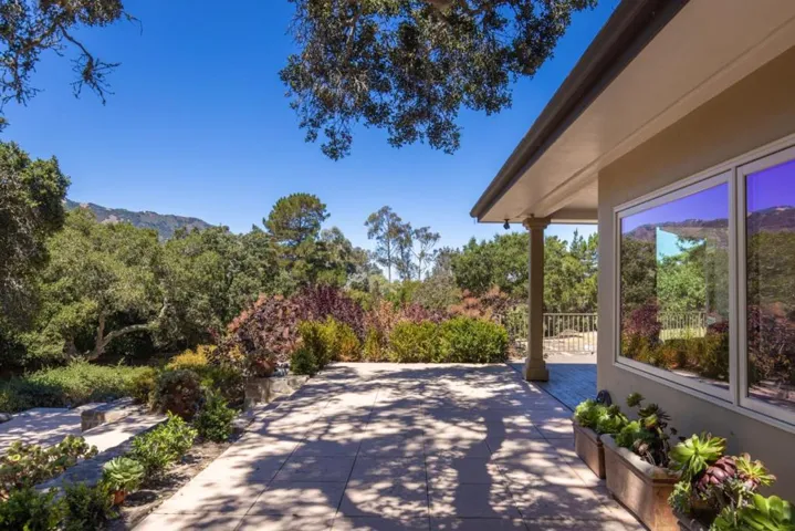 21 La Rancheria, Carmel Valley, California 93924