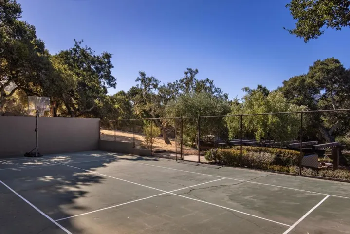 21 La Rancheria, Carmel Valley, California 93924