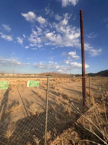 6881 Tamarisk Avenue, 29 Palms, California 92277, ,Land,For Sale,Tamarisk,219116184DA