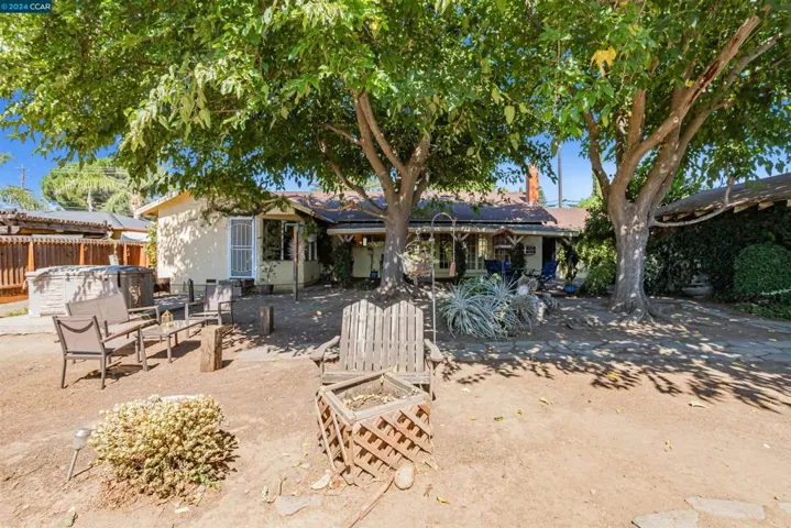 5242 Olive Dr, Concord, California 94521
