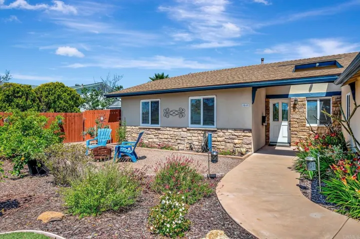 3048 Governor Dr, San Diego, California 92122