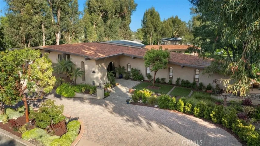 10 Wildhorse Lane, Rolling Hills Estates, California 90274