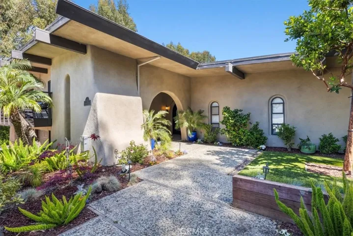 10 Wildhorse Lane, Rolling Hills Estates, California 90274
