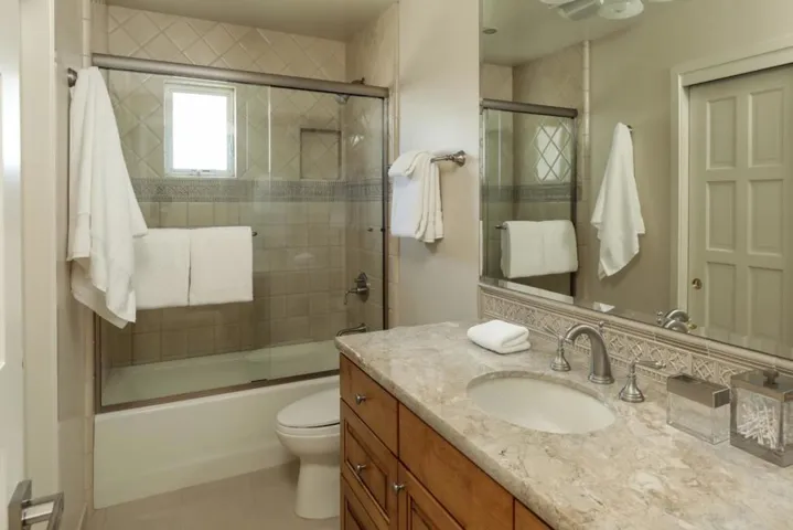 1370 Pritchett Court, Los Altos, California 94024
