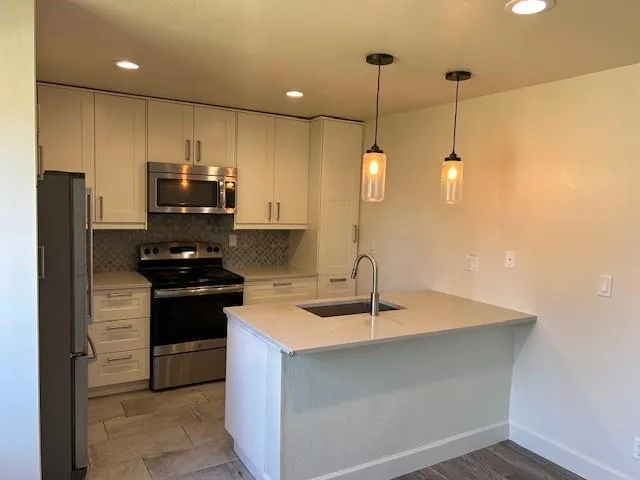 4370 Diamond Street 1, Capitola, California 95010