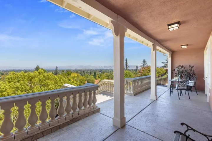106 Heintz Court, Los Gatos, California 95032