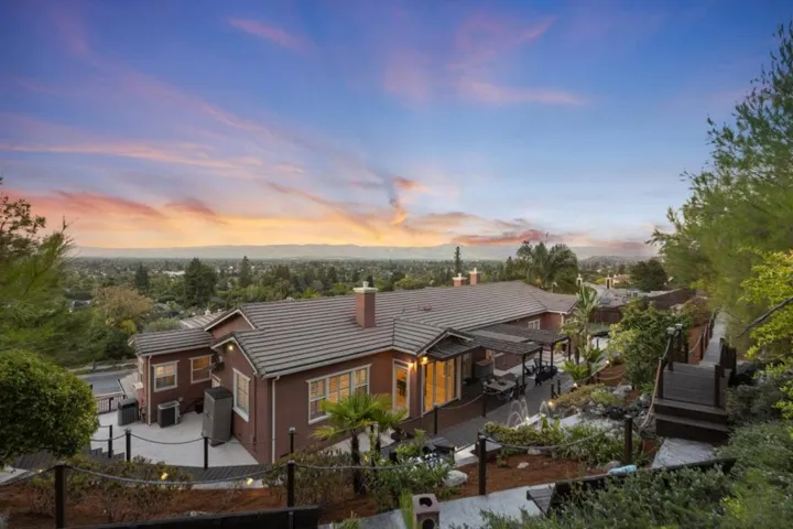 106 Heintz Court, Los Gatos, California 95032