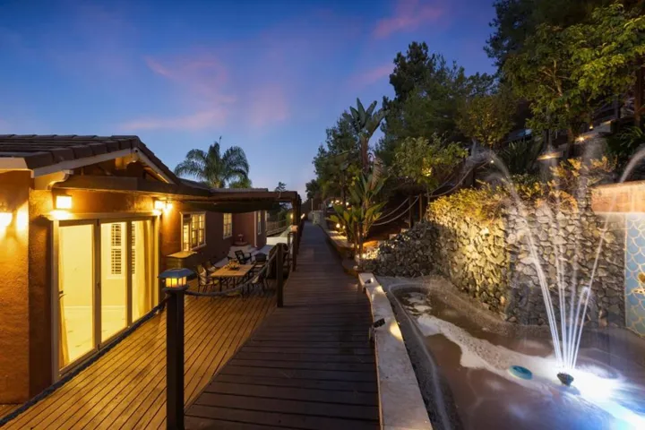 106 Heintz Court, Los Gatos, California 95032